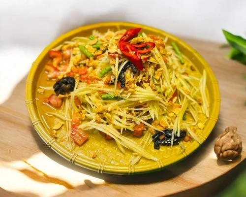 Three-Striped Crab Salad